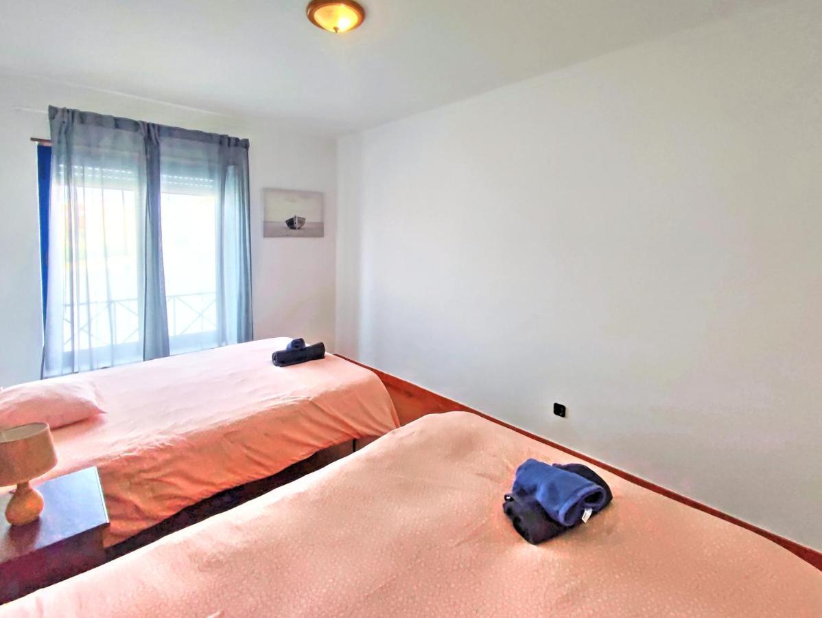 Terranova Apartment Atouguia Da Baleia Bagian luar foto